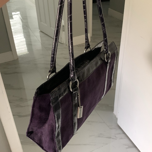 Sagharbor Deep Purple Faux Suede Tote Bag - Picture 5 of 6
